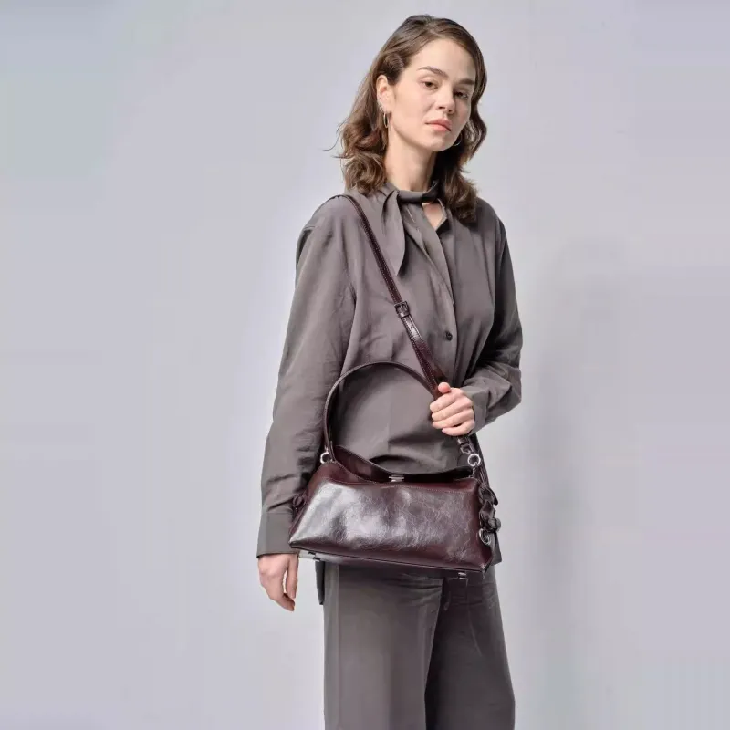 BOB ORE BLUE COLLECTION Genuine Leather Shoulder Bag Unisex Multicolor-5