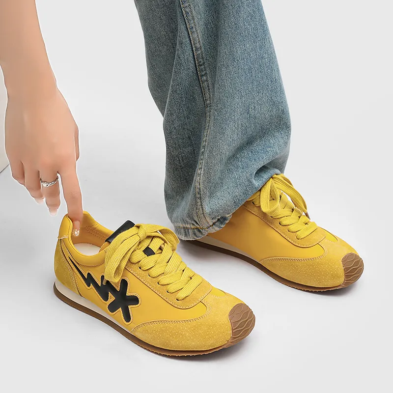 B.Duck Summer Travis Scott X AJ1 Lightning Collection Casual Shoes Women's Low Top Beige/Yellow/Red/Pink-9