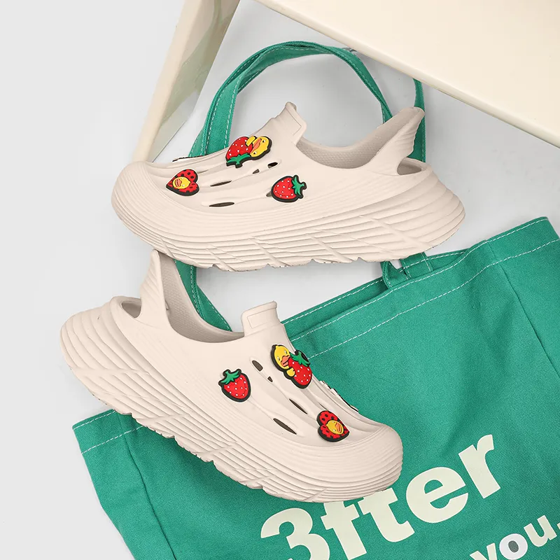 B.Duck Summer Citywalk Collection Clogs Unisex-10