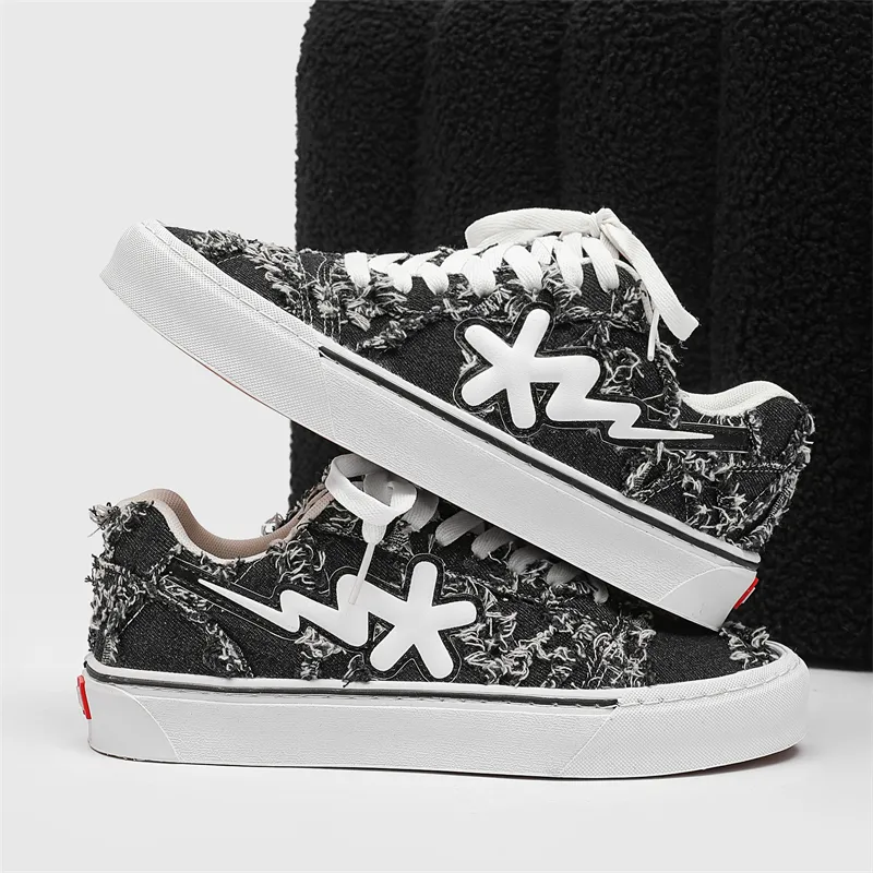 B.Duck Summer Citywalk Collection Abrasion Resistant, Lightweight, And Breathable Low Top Skateboard Shoes Unisex-11