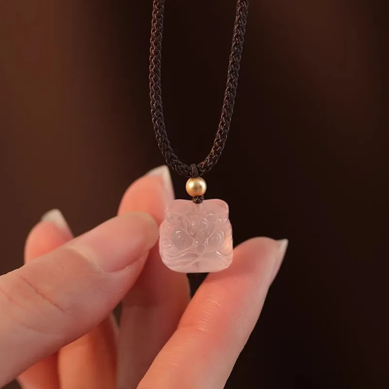EADDA JEWELRY Obsidian Necklaces Unisex-1