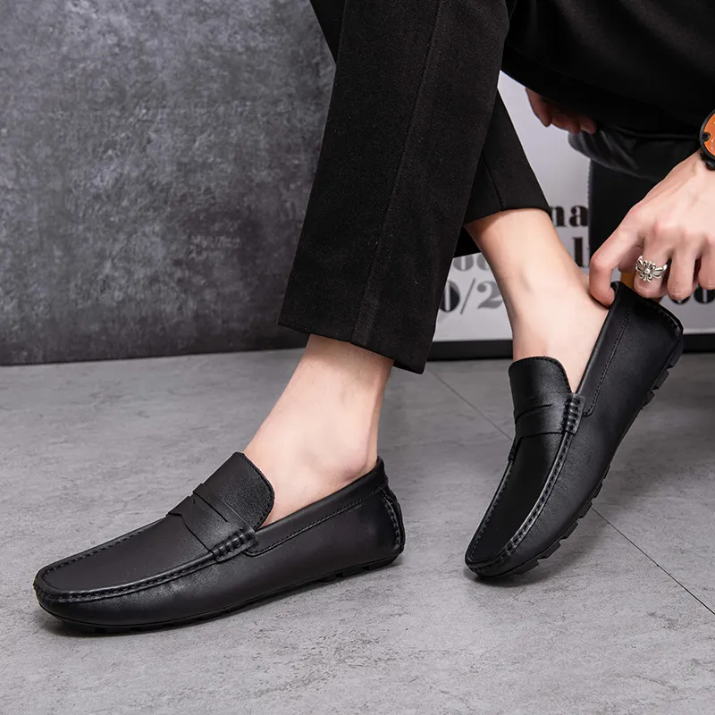 BAGE Gommino Loafers Unisex Black-9