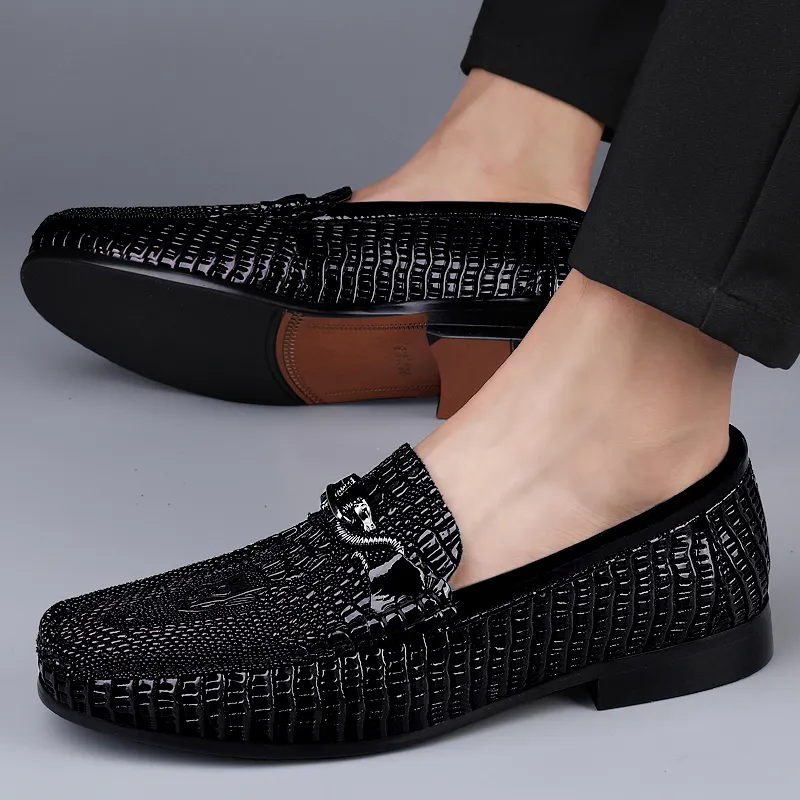 BAGE Gommino Loafers Unisex Black-8