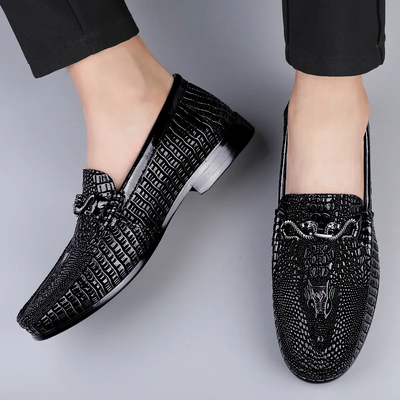 BAGE Gommino Loafers Unisex Black-10