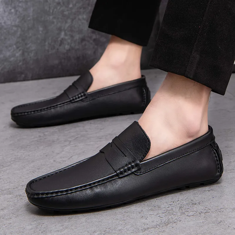 BAGE Gommino Loafers Unisex Black-8
