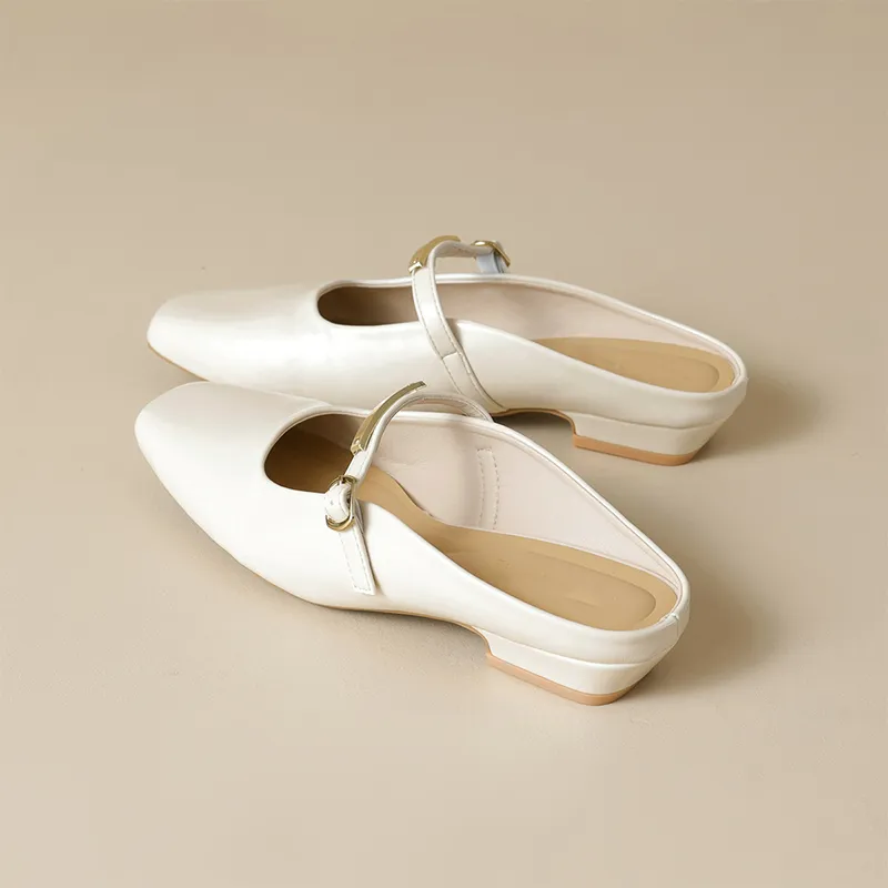 MADALLO Closed Toe Slippers Women's-4