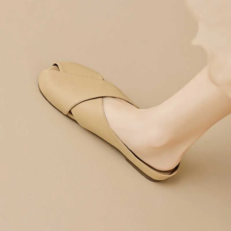 MADALLO Rubber Sole Closed Toe Slippers Women's-7