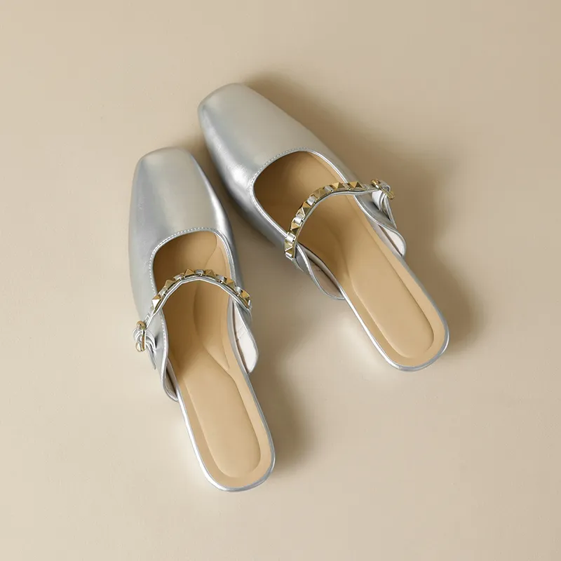 MADALLO Closed Toe Slippers Women's-7