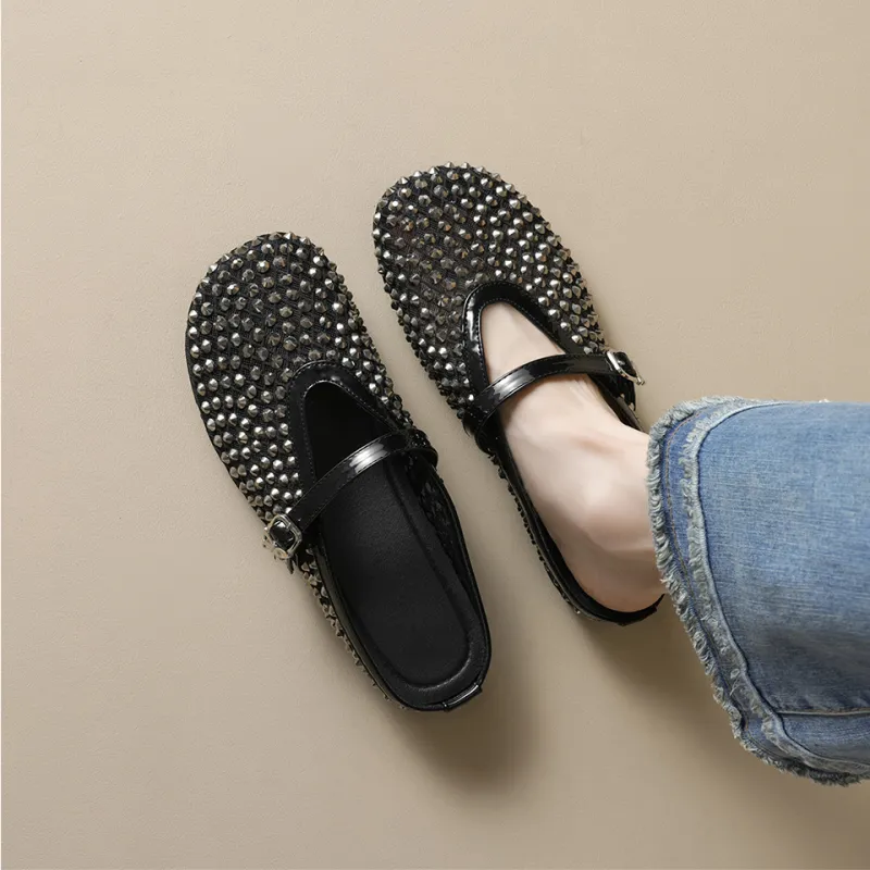 MADALLO Closed Toe Slippers Women's Black-1