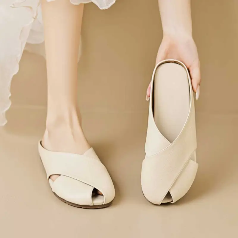 MADALLO Rubber Sole Closed Toe Slippers Women's-1