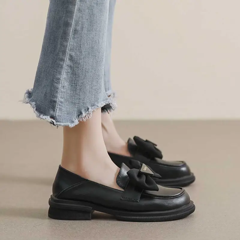 MADALLO Loafers Women's-1
