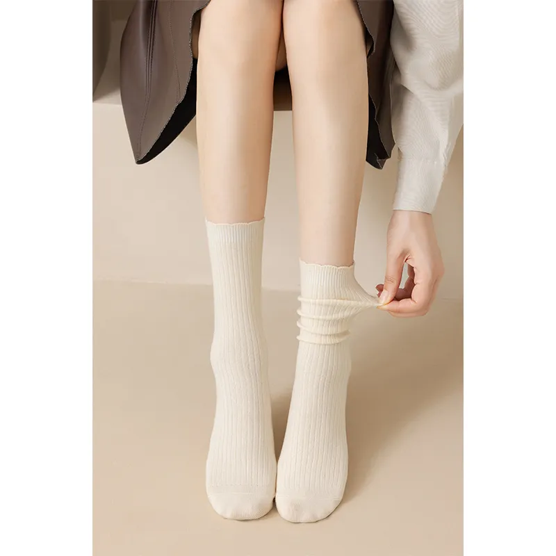 Caramella Mid Calf Socks Women's 5 Pack-1