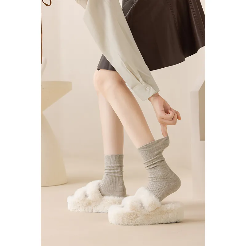 Caramella Mid Calf Socks Women's 3 Pack-2