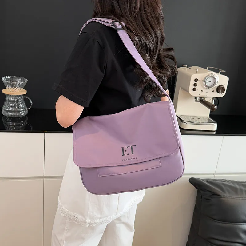 Everthames Nylon Fabric Single Pack Crossbody Bag Unisex Light Purple-7