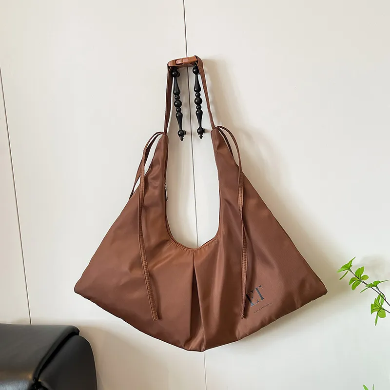 Everthames Nylon Fabric Shoulder Bag Regular Unisex Brown-6
