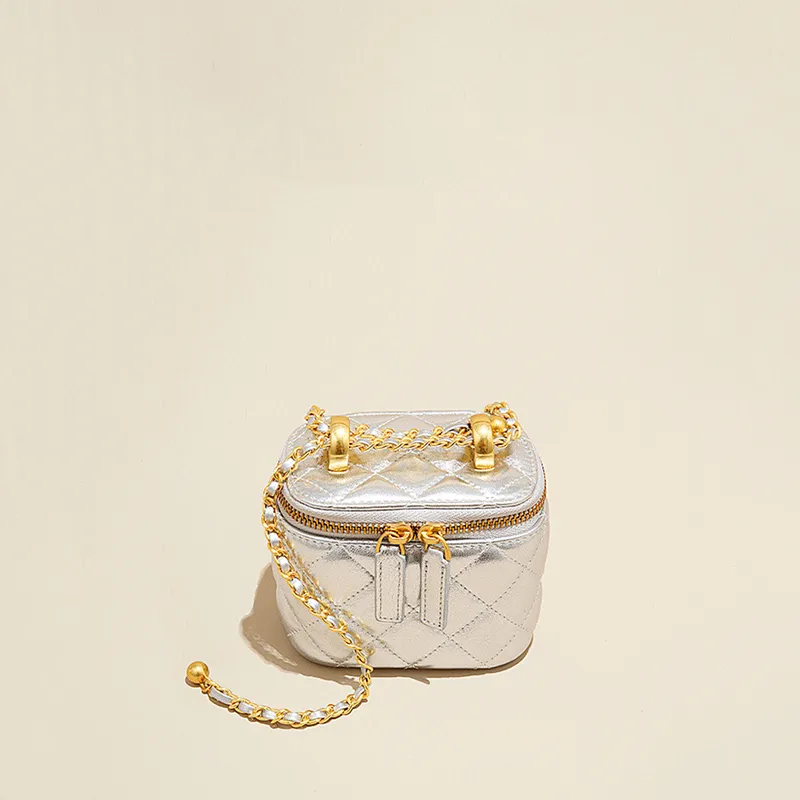 BEMIX PETS Cow Leather Crossbody Bag Women's Silver-1