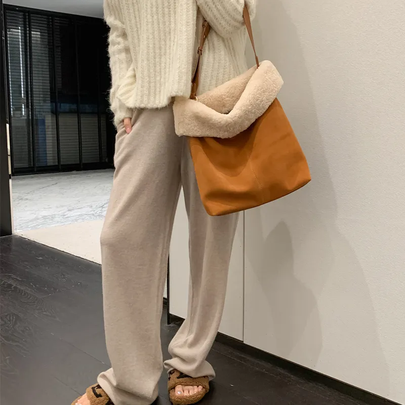BEMIX PETS Cowhide With Sherpa Shoulder Bag Women's Apricot/Yellow Brown-5