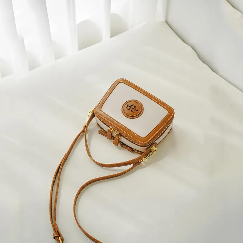 BEMIX PETS PU Handbag Women's White & Brown & Blue-1