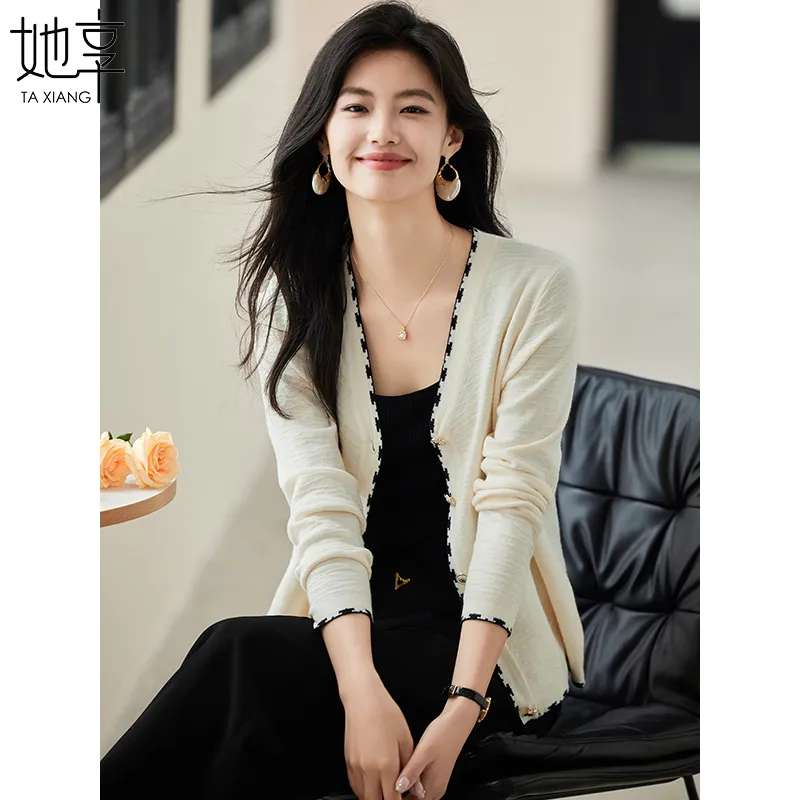 She Enjoys Knitwear Women's Ecru-6