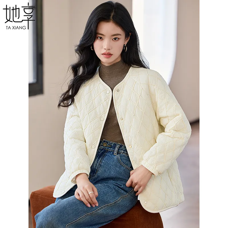 She Enjoys Puffer Jacket Women's Ecru-1