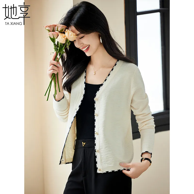 She Enjoys Knitwear Women's Ecru-3