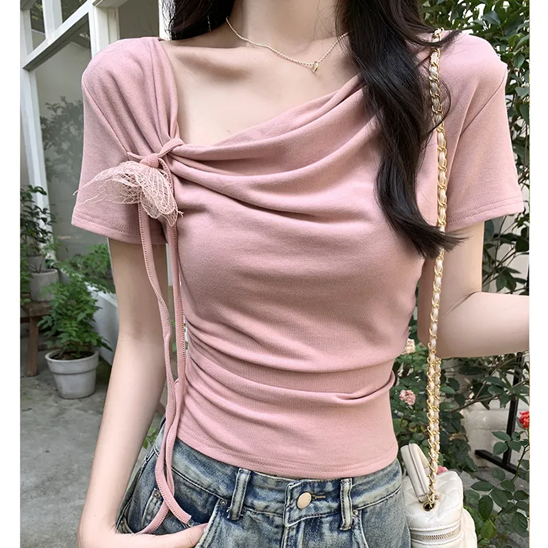Manekniv T Shirts Women's-18