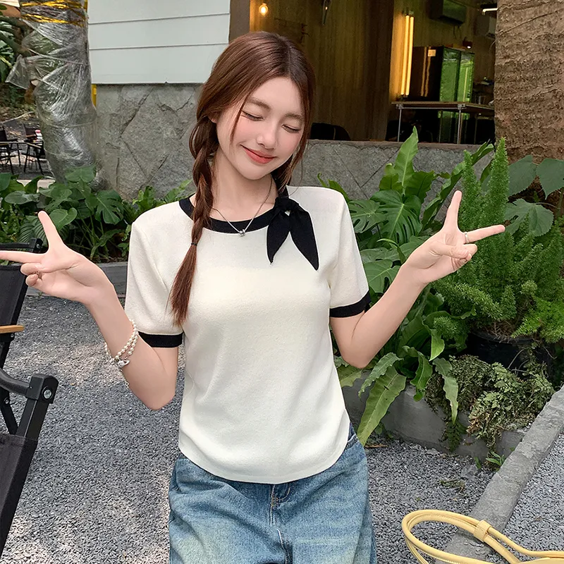 Manekniv T Shirts Women's White-2