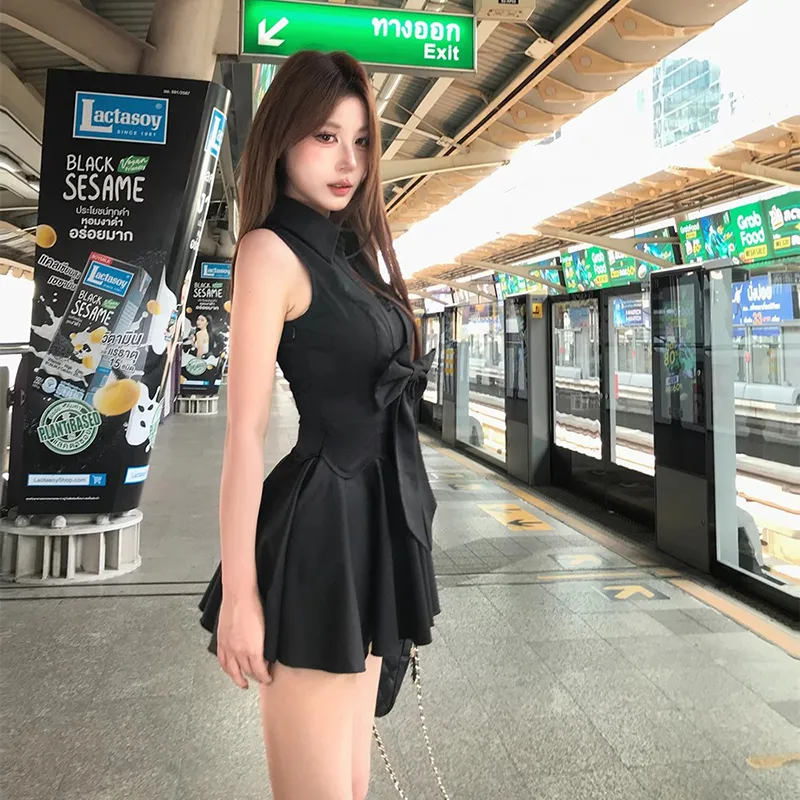 Manekniv Two Piece Skirt Sets Women's-4