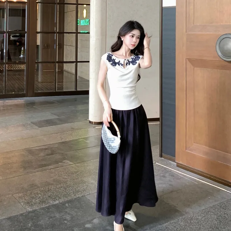 Manekniv Two Piece Skirt Sets Women's-5