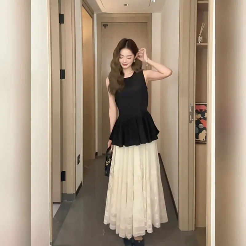 Manekniv Two Piece Skirt Sets Women's-2