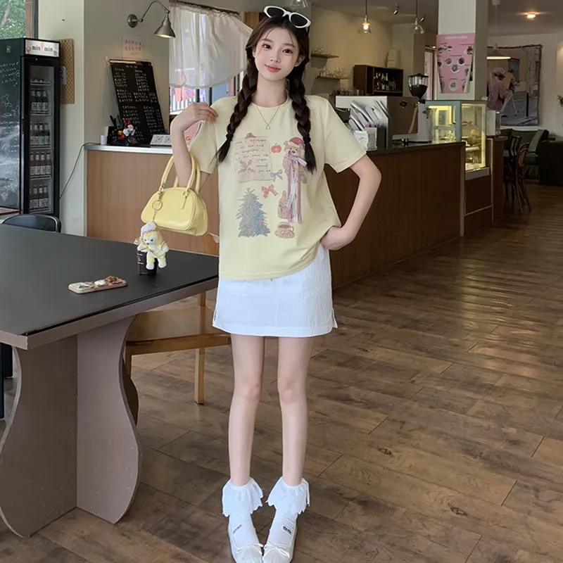 Manekniv T Shirts Women's-4
