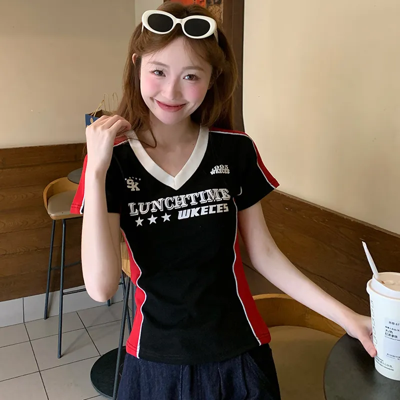 Manekniv T Shirts Women's Black & Red-5