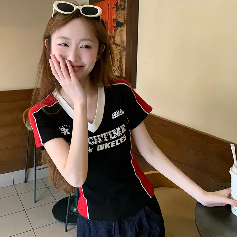 Manekniv T Shirts Women's Black & Red-6