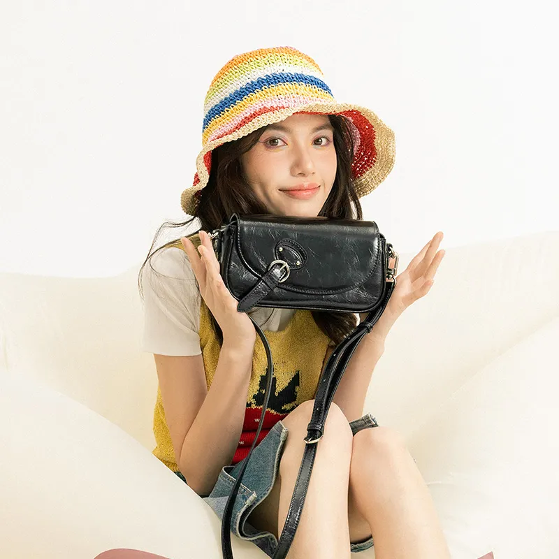OMI Cow Leather One Shoulder Handbag Crossbody Bag Regular Women's Deep Black/Ecru-4