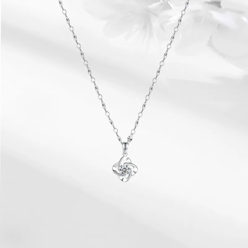 LUCA Moissanite Necklaces Women's-1