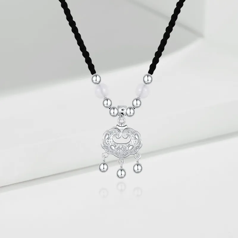 LUCA Strawberry Quartz Necklaces Unisex-4