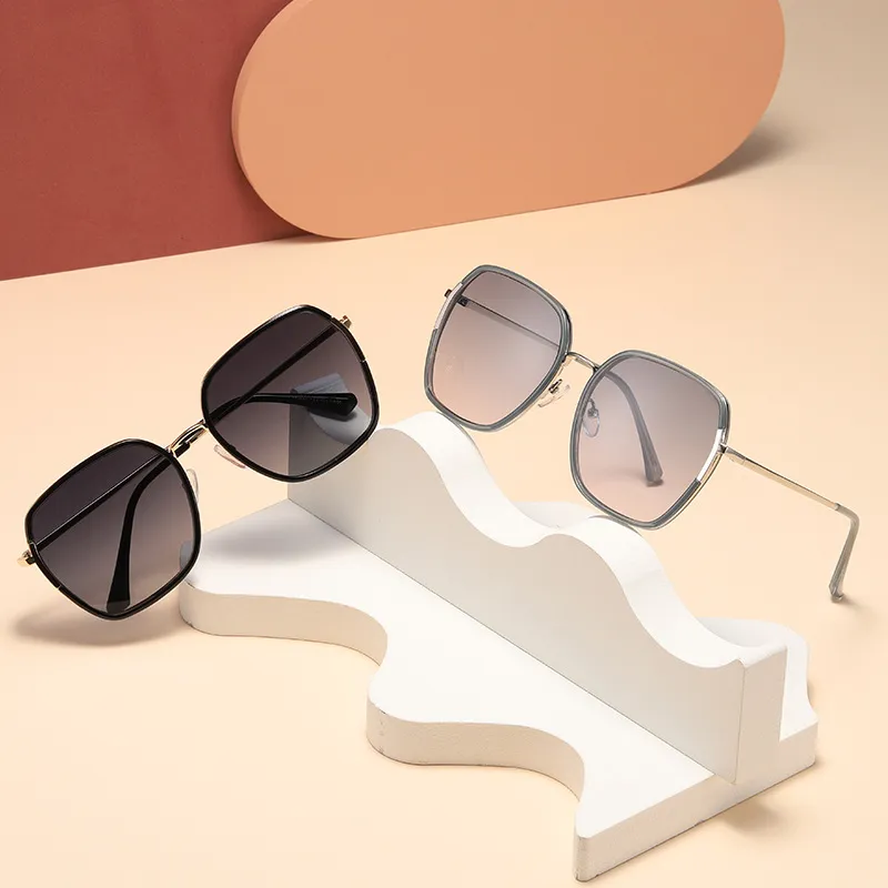 LEARNING RESOURCES TR/Memory Plastic Metal Irregular Shape Sunglasses Unisex-3