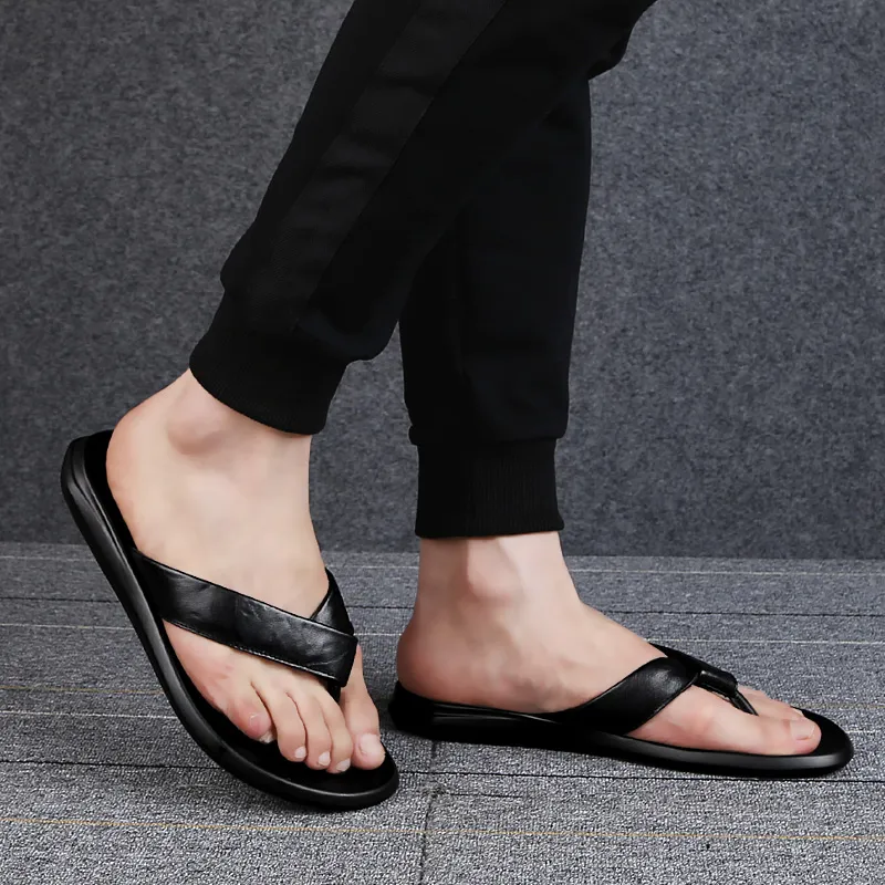 Eminu Slip Resistant Flip Flops Men's Black-2