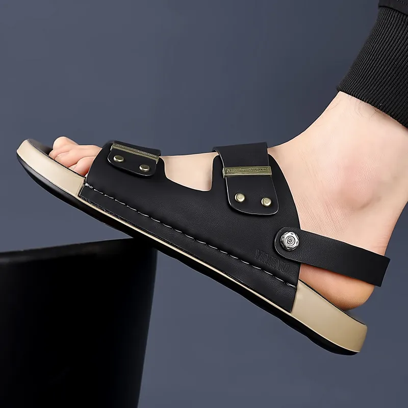 Eminu Beach Sandals Men Black-3