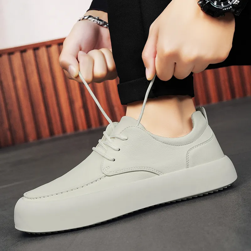 Eminu Water-Resistant Low-Top Skateboard Shoes Men's-7