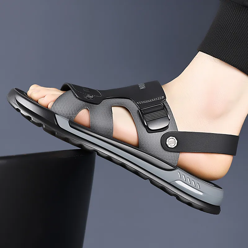 Eminu Beach Sandals Men Black-3