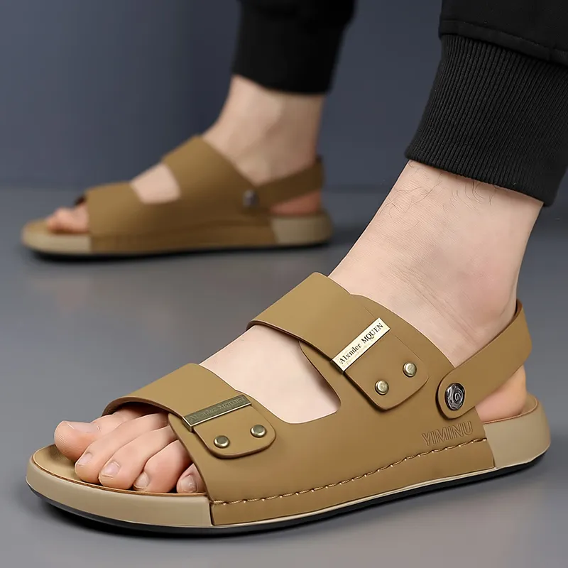 Eminu Beach Sandals Men Black-7