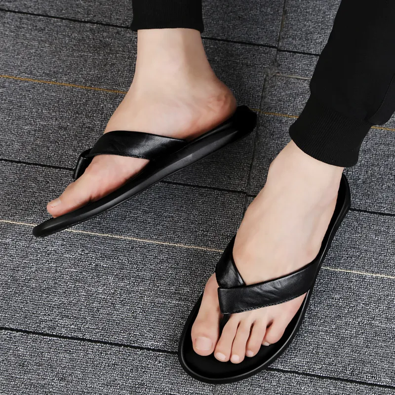 Eminu Slip Resistant Flip Flops Men's Black-3