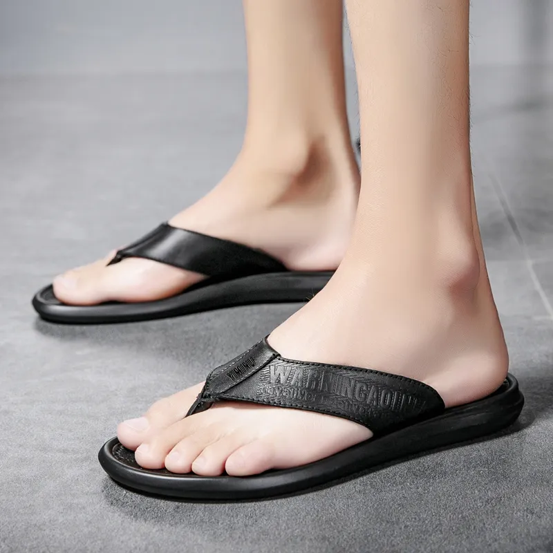 Eminu Rubber Sole Slip Resistant Flip Flops Men's Black-2