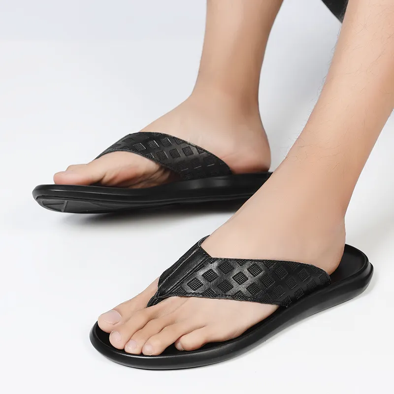 Eminu Rubber Sole Totem Stitching Leather Patchwork Slip Resistant Flip Flops Men's Black-13