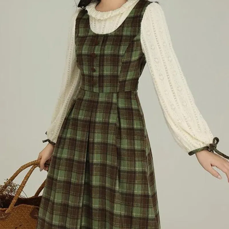 BDGU Long Sleeved Dress Women's Green-3