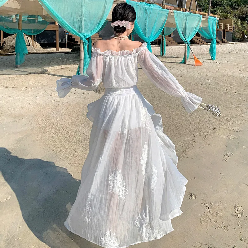 BDGU Long Sleeved Dress Women's White-3
