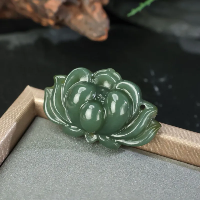 YUJIANQINGJIE Pendants Green Jade Unisex-2