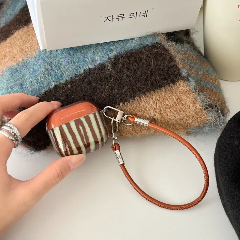 MAYGI Headphone Cases-3