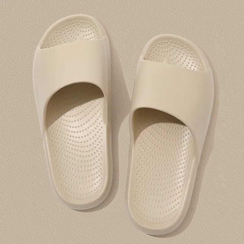 Red bean Slippers / Home Slippers-19